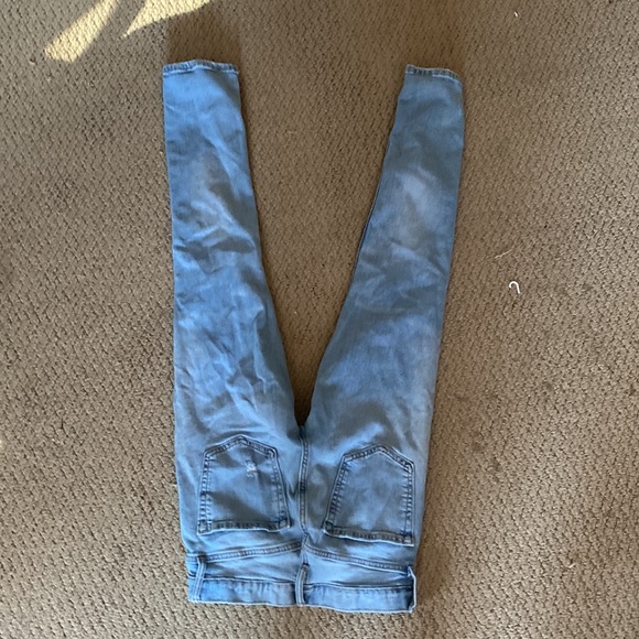 Boys ripped jeans - Picture 2 of 2